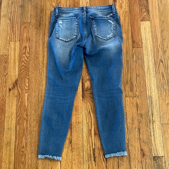 KanCan Medium Blue Distressed Ankle Jeans- size 5/26 - Picture 11 of 12